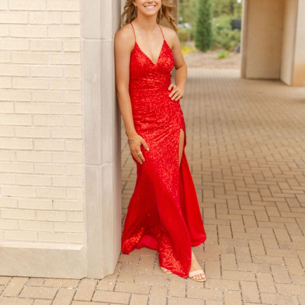 Cinderella Design Size 2 Gem